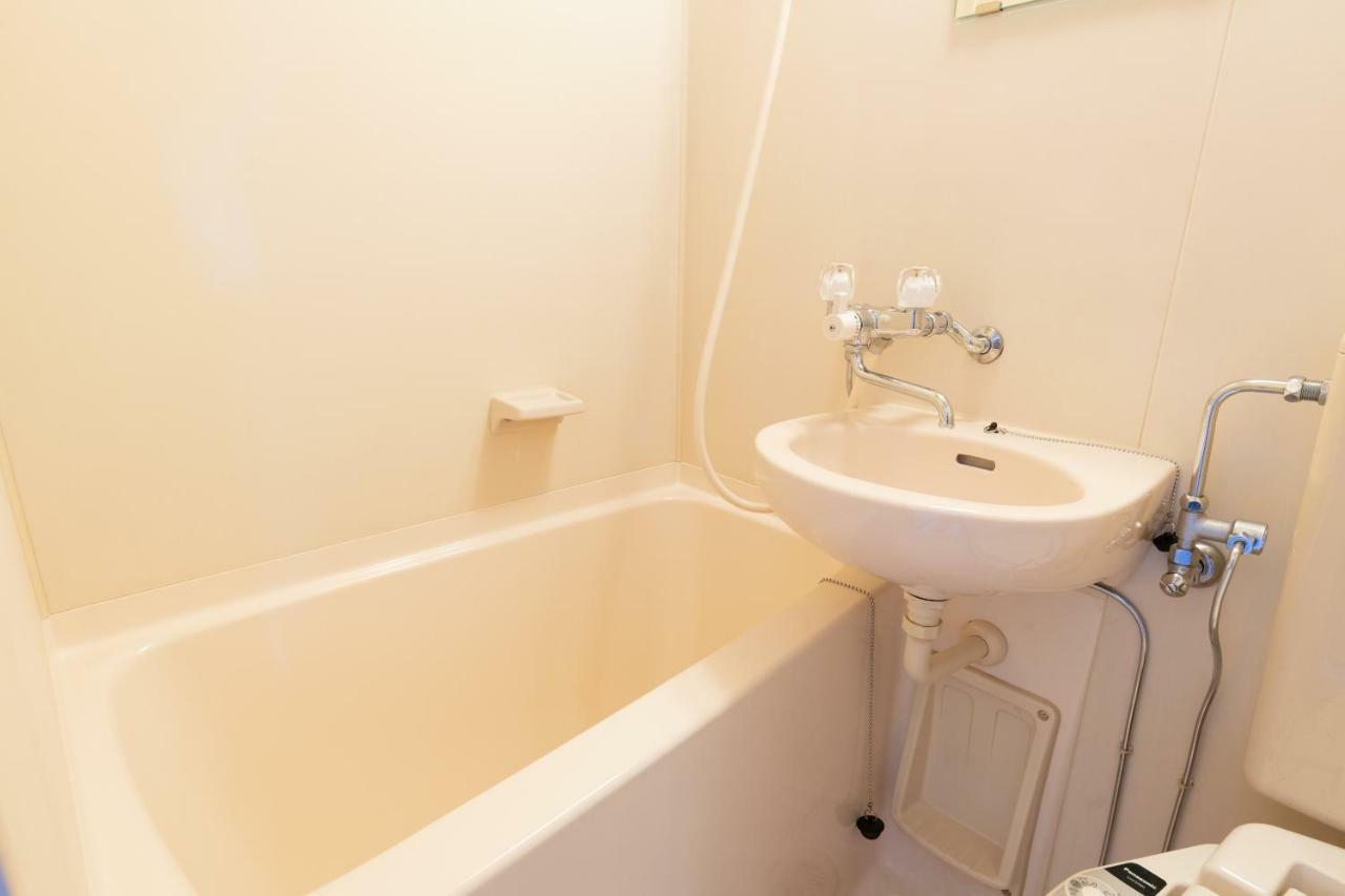 Hotel U-Nus Oszaka Kültér fotó