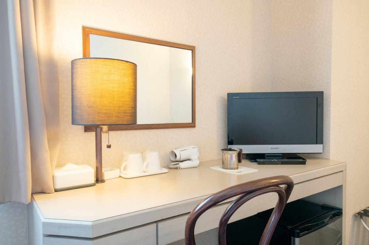 Hotel U-Nus Oszaka Kültér fotó